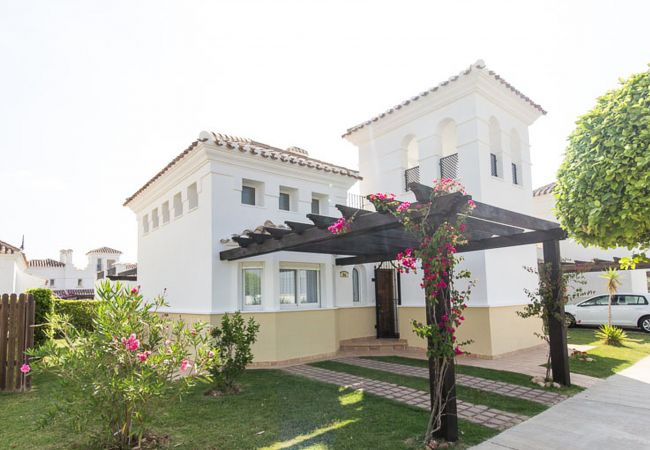 Villa en Roldan - Casa Quisqueya - Mid /Long Term on La Torre