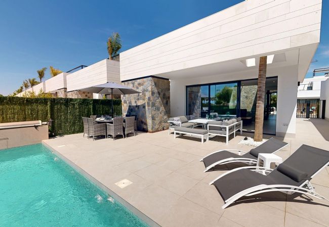 Villa en Torre Pacheco - Villa Eugenio KM - Murcia Holiday Rentals Property Villa en Torre Pacheco - Villa Eugenio KM - Murcia Holiday Rentals Property