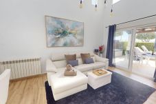 Villa in Roldan - Casa NY - Mid Term on La Torre Golf