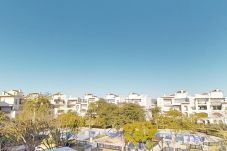 Apartment in Roldan - Penthouse Anchoa M - Midterm on La Torre