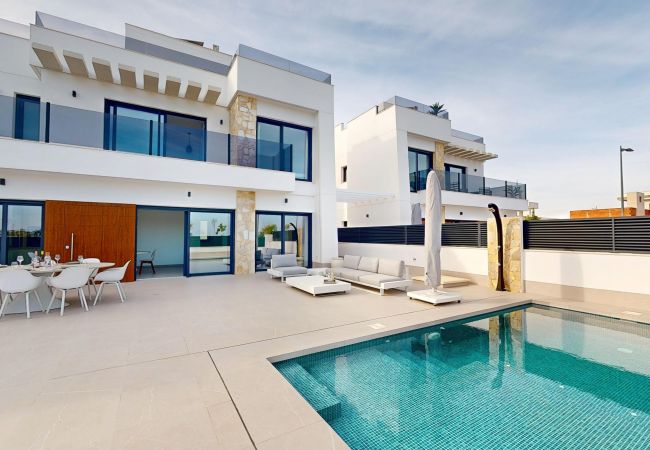 Villa in Torre Pacheco - Villa Elba - A Murcia Holiday Rentals Property